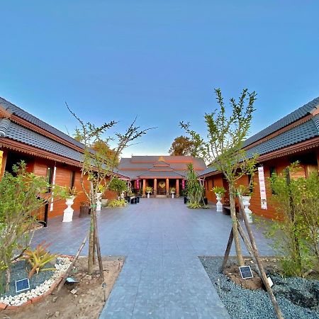 Sisaket Khum Lanna Boutique Hotel מראה חיצוני תמונה