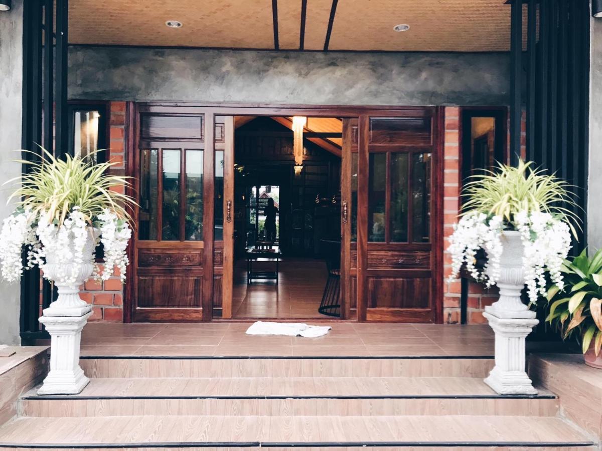 Sisaket Khum Lanna Boutique Hotel מראה חיצוני תמונה
