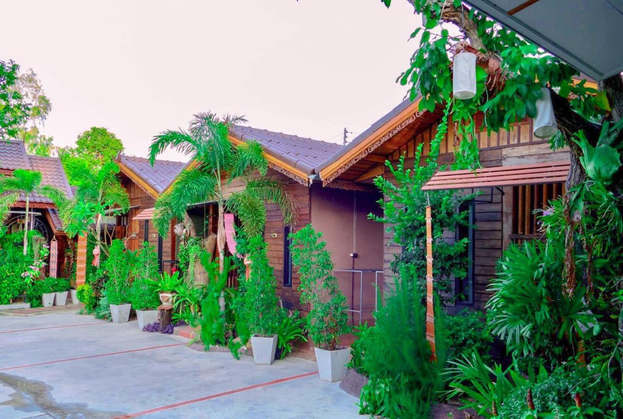 Sisaket Khum Lanna Boutique Hotel מראה חיצוני תמונה